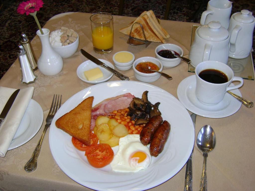 The Wharncliffe Hotel Scarborough Buitenkant foto