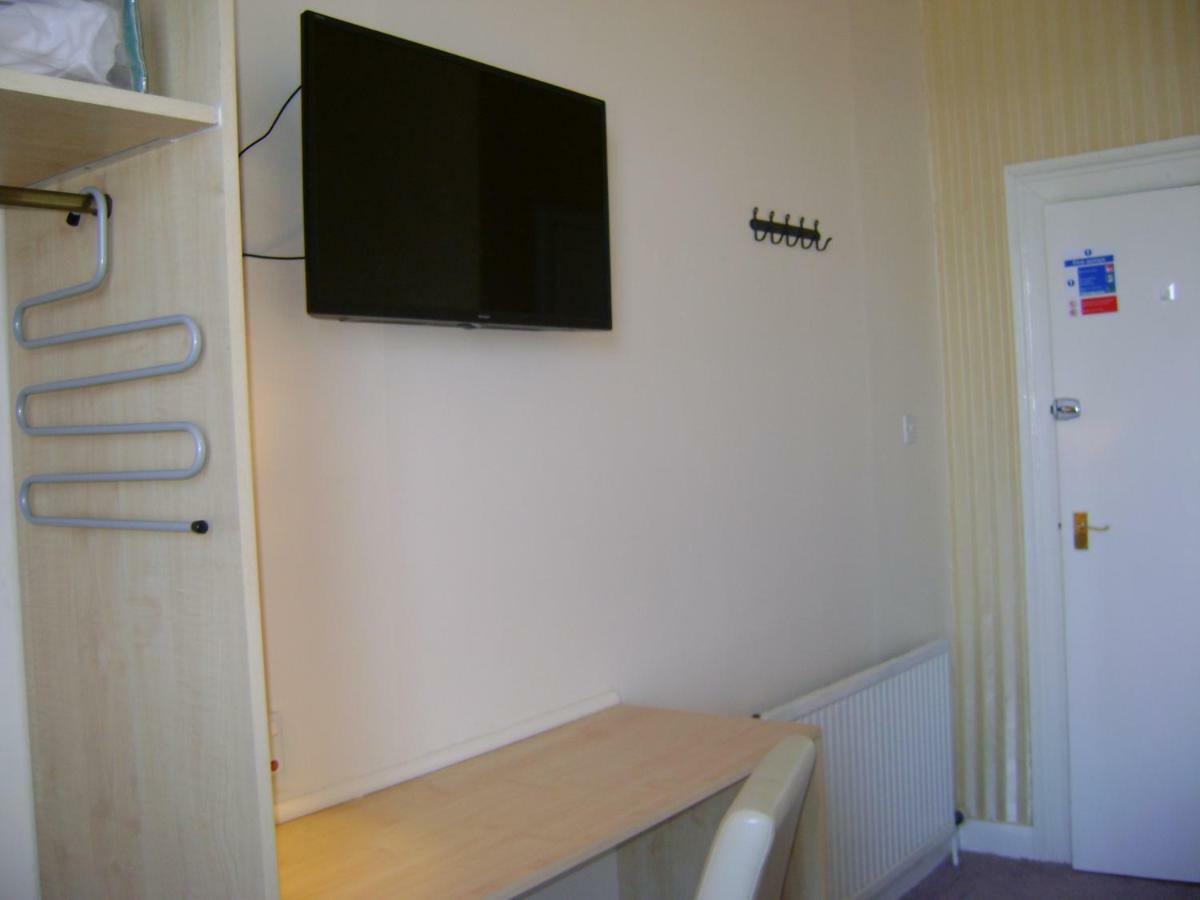 The Wharncliffe Hotel Scarborough Buitenkant foto